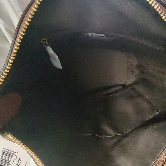 NWT Coach Tan Leather Crossbody Bag - Picture 10 of 11